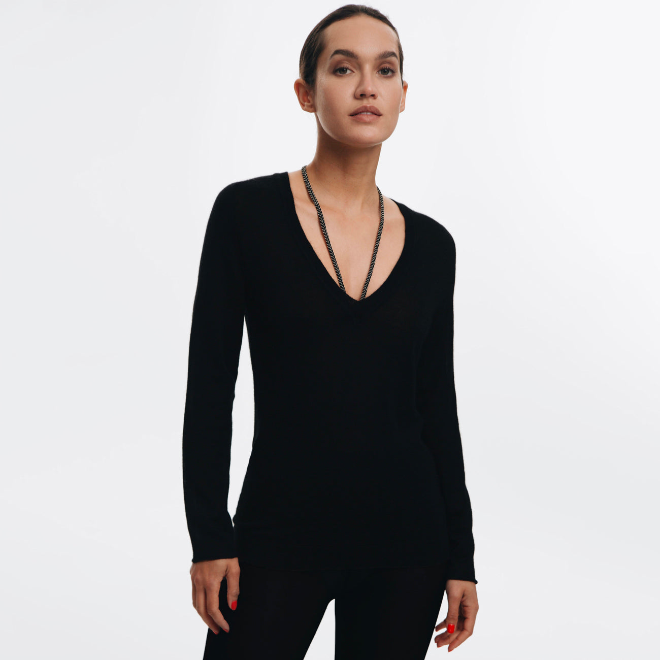 Vitae Jaipur V-Neck Sweater - Black