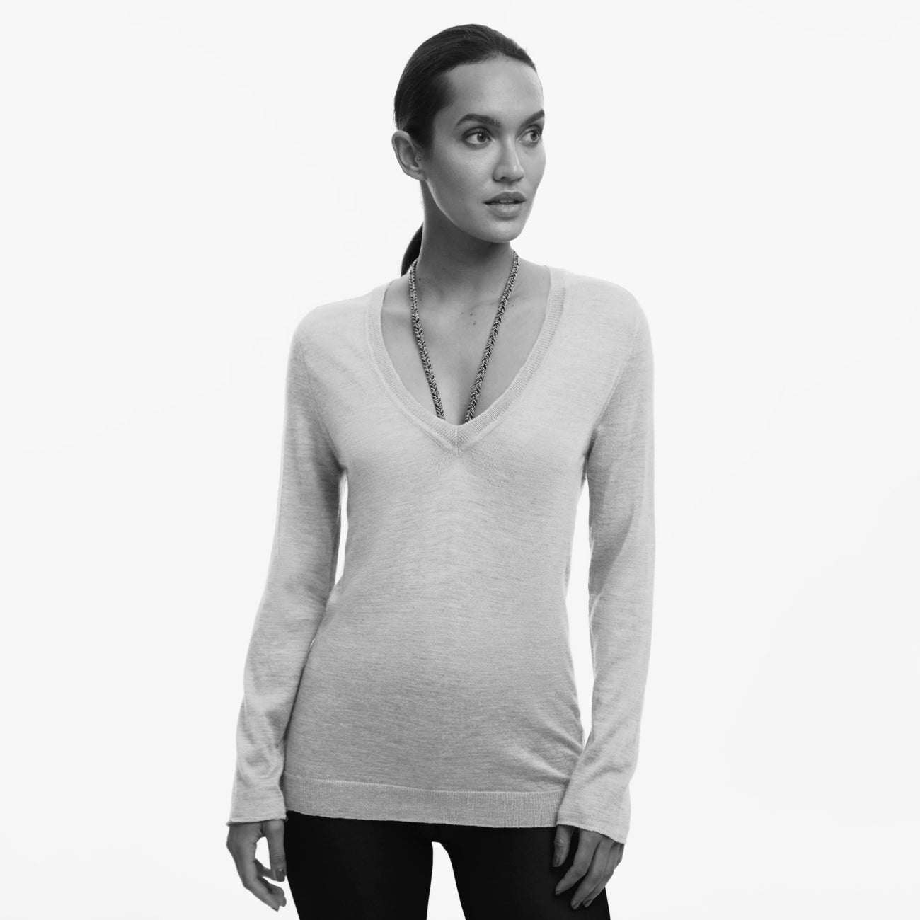 Vitae Jaipur V-Neck Sweater